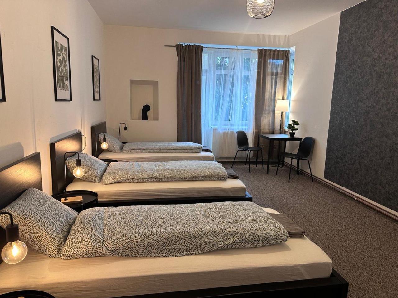 Black Style Rooms Moravske Namesti Brno Exterior foto